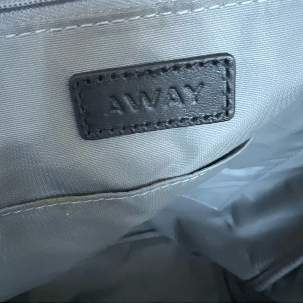 Away The Daypack in Navy blue